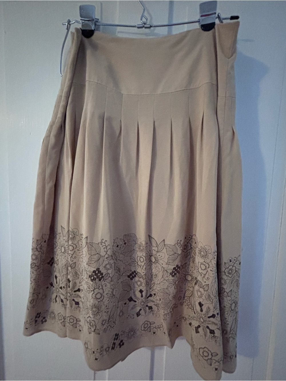 Apostrophe Beige A-Line Skirt with Floral Hem
